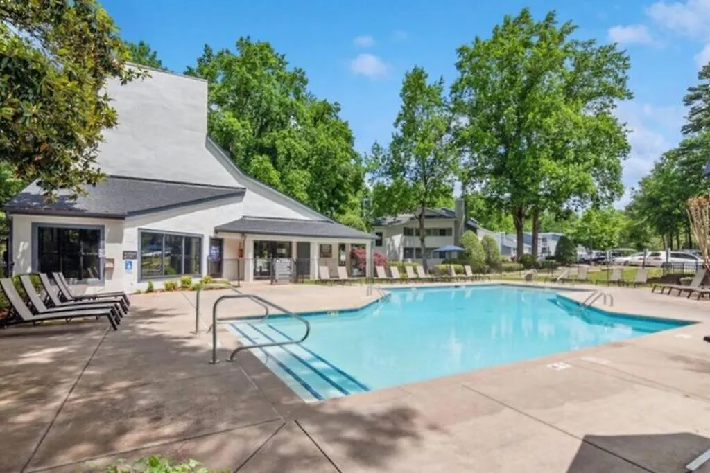 Deluxe Luxury & Convenience Apartment Charlotte