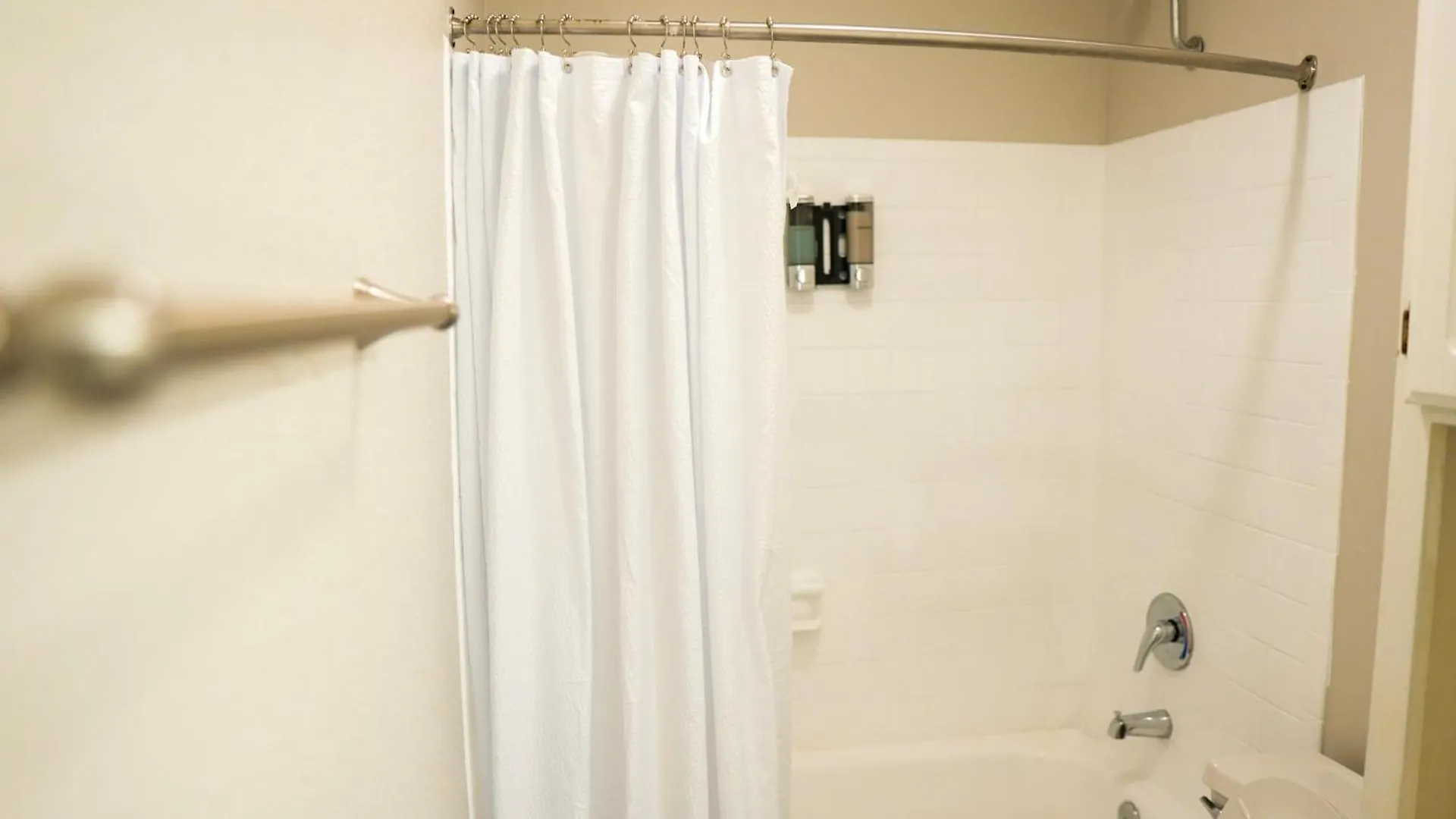 Deluxe Luxury & Convenience Apartment Charlotte